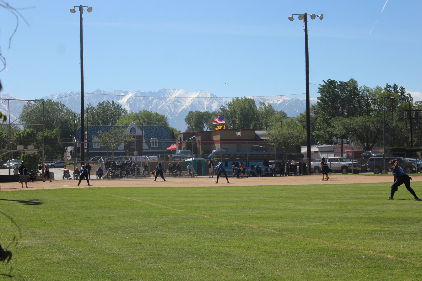 Softball+JV+UNDEFEATED