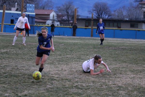 Broncos Host the Kern Valley Broncs