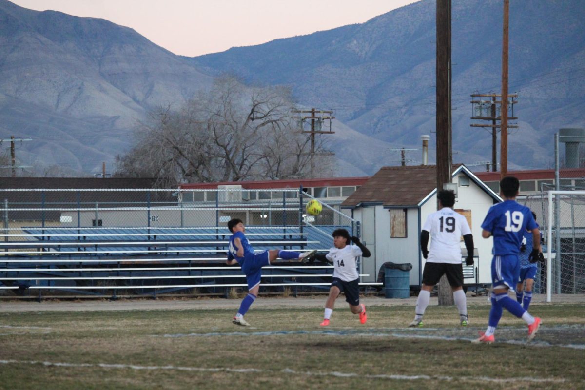 Bishop Broncos vs. Frazier Mountain