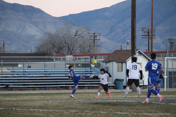 Bishop Broncos vs. Frazier Mountain