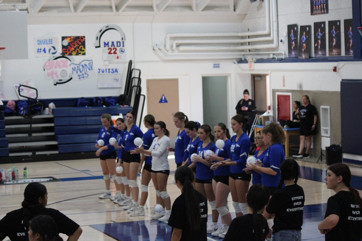 Broncos Varsity Volleyball Defeats Boron 3-0 in League Opener
