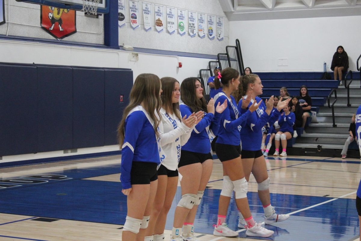 #2 Evie Carter, #9 Sophie Dishion, #12 Taylor Currie, #22 Madi Benninger, #27 Riley Van Nest
