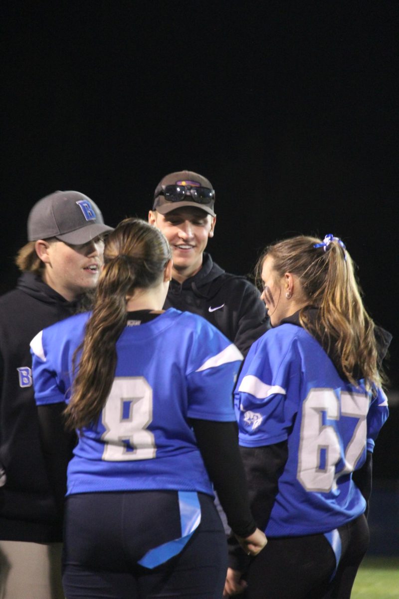 Senior team and coaches 