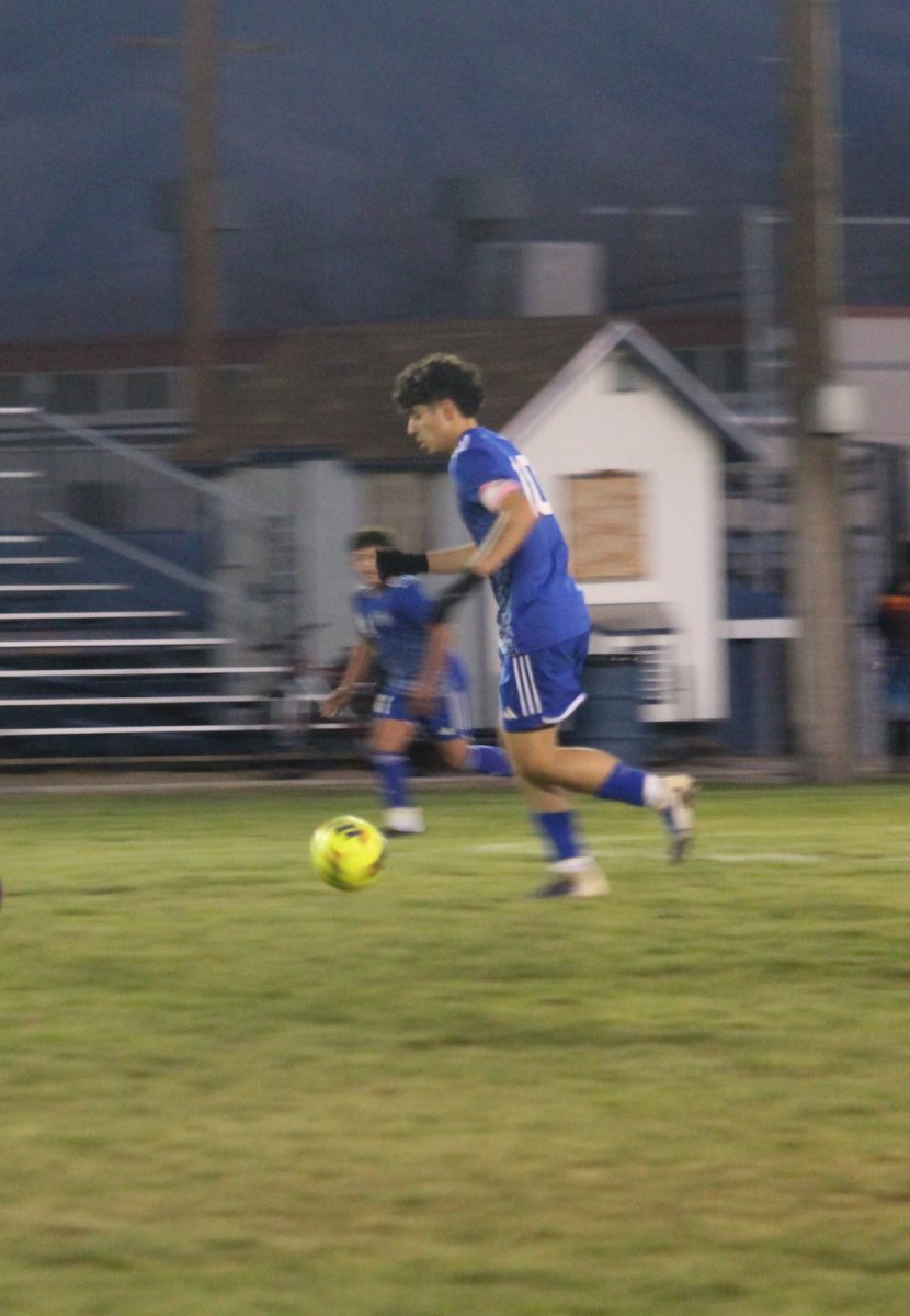 Boys Soccer Picture vs. Mammoth